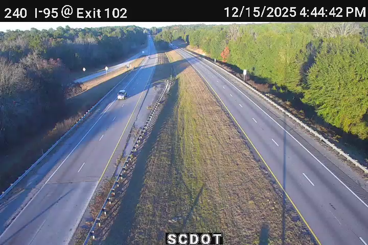 Adams Landing: I-95 N @ MM 102 (US 301)