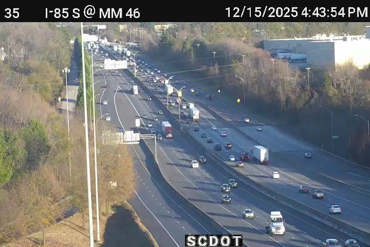 Paramount Park: I-85 S @ MM 46 (Mauldin Rd)