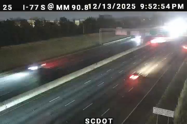 Ravenwood: I-77 S @ MM 90.8 (State Line)