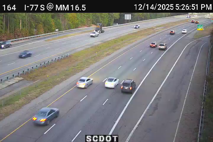 East Lake Hills: I-77 S @ MM 16.5
