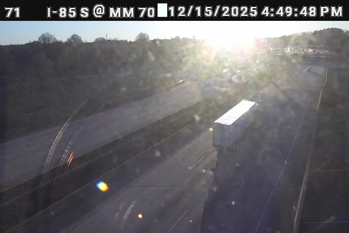 Woodfield: I-85 S @ MM 71 (At I-26)