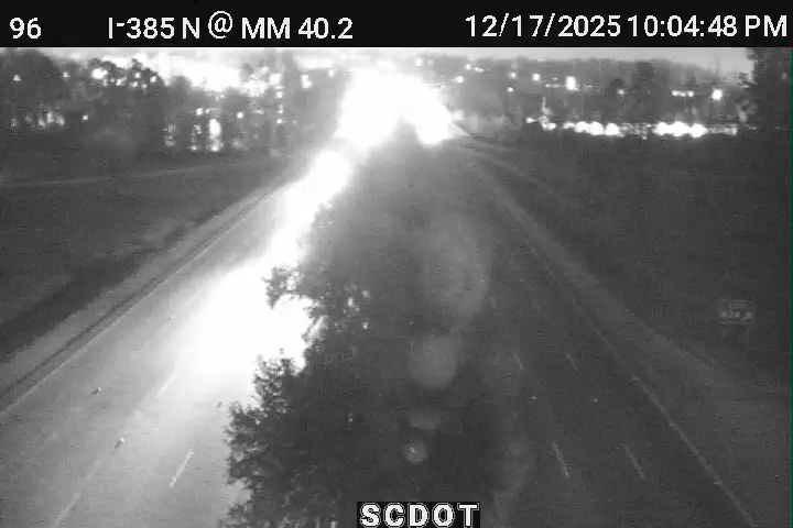 Greenville: I-385 N @ MM 40.2 (Pleasantburg Dr)