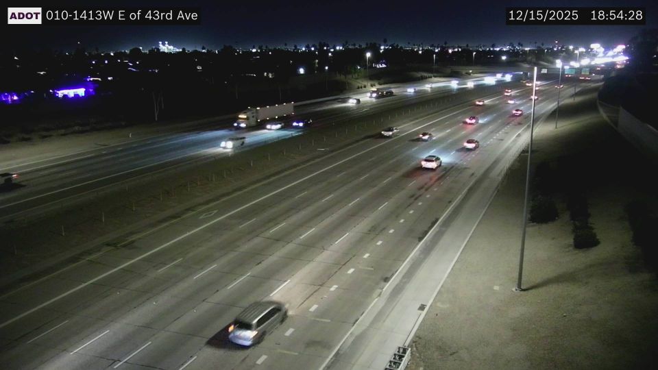 Phoenix › West: I-10 WB 141.33 @W of 35th Ave