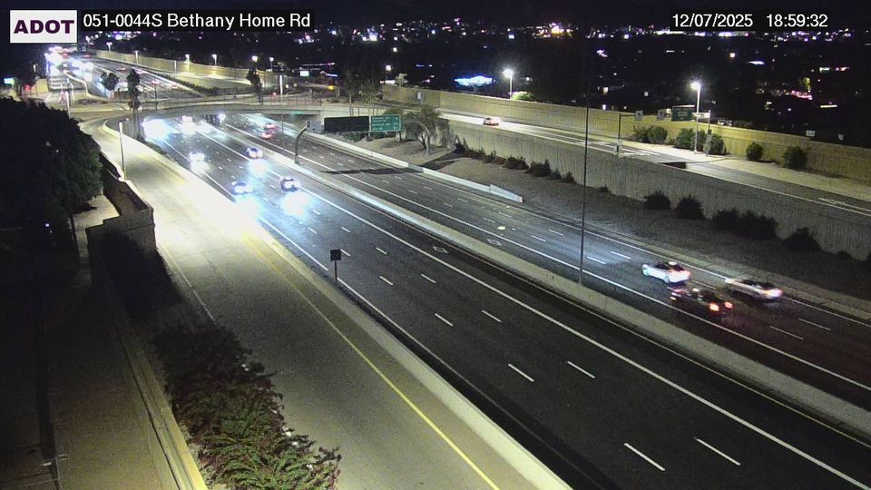 Phoenix › South: SR-51 SB 4.48 @Bethany Home
