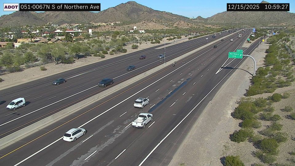 Phoenix › North: SR-51 NB 6.71 @S of Northern