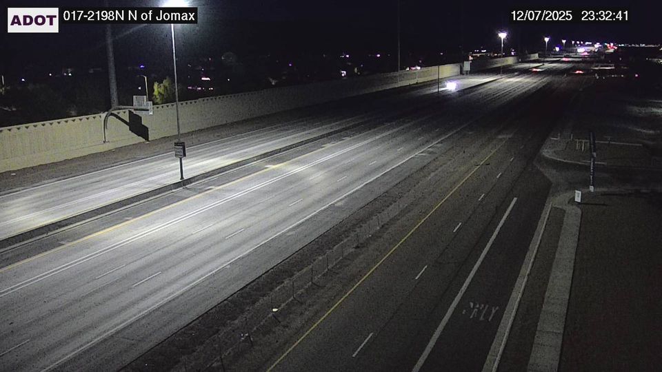 Phoenix › North: I-17 NB 219.88 @Dynamite