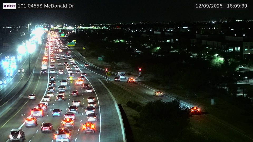 Paradise Valley › South: L-101 SB 45.53 @McDonald Dr