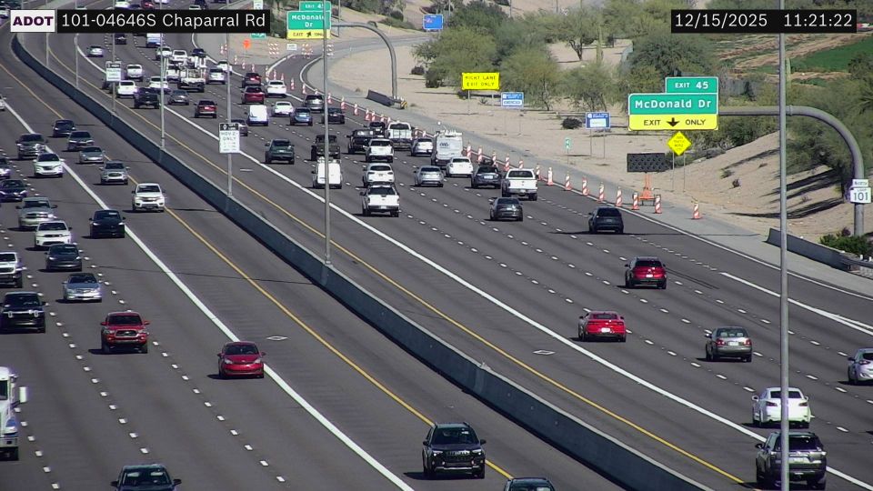 Paradise Valley › South: L-101 SB 46.42 @Chaparral