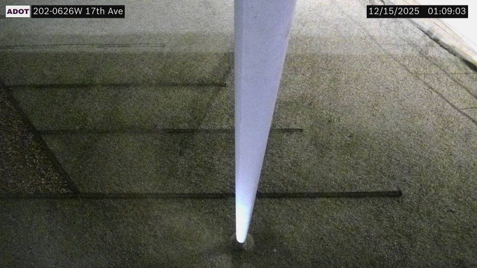 Phoenix › West: L-202 WB 62.69 @17th Ave