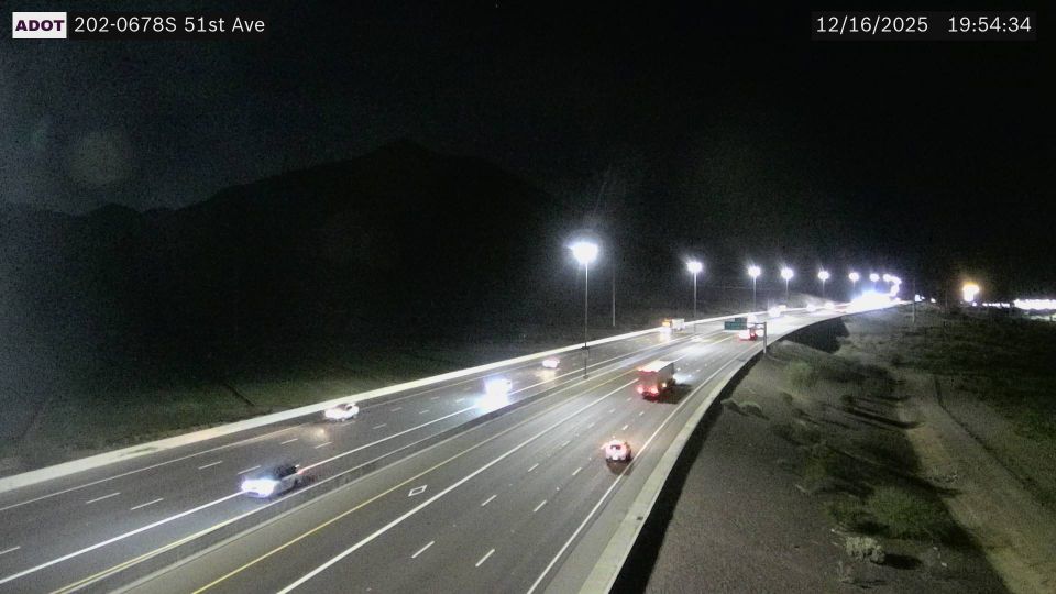 Phoenix › East: L-202 EB 67.89 @51st ave