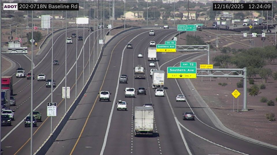 Phoenix › West: L-202 WB 71.81 @Baseline