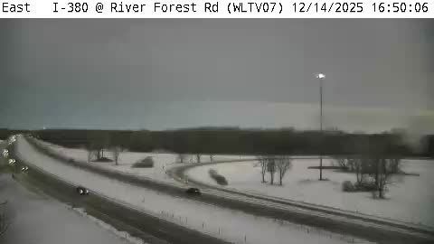 Evansdale: WL - I-380 @ River Forest Road (07)