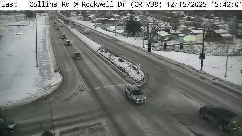 Cedar Rapids: CR - Collins Rd @ Rockwell Dr NE (38)