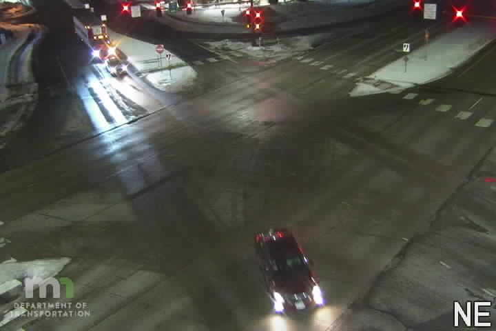 Chanhassen: T.H.5 EB @ Great Plains Blvd