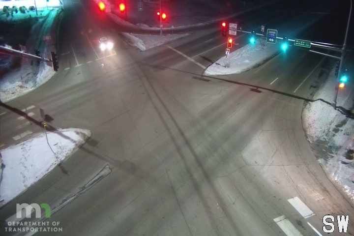 Mendota Heights: T.H.62 WB @ Dodd Rd