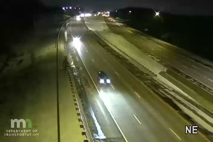 Maplewood: I-494 WB @ Carver Ave