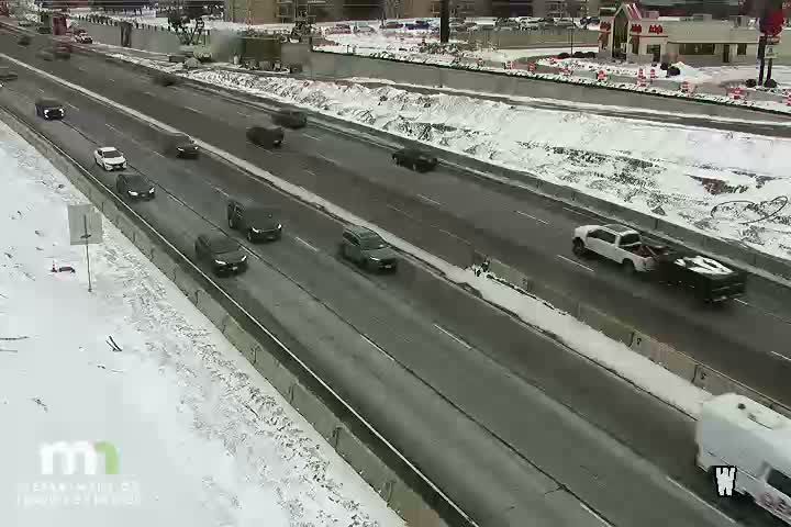 Bloomington: I-494 EB @ Portland Ave