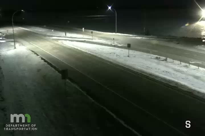 Hampton: T.H.52 NB @ 250th St (MP 104.6)