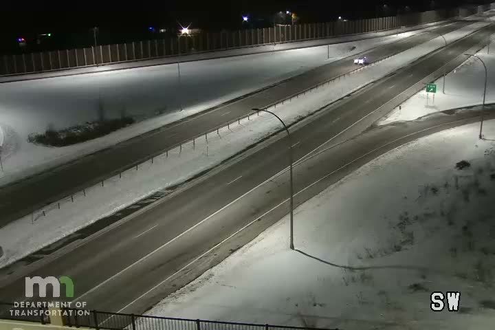 Oakdale: T.H.36 WB @ Hadley Ave N WB