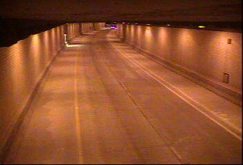 Duluth: I-35 NB (Leif Ericson Tunnel)