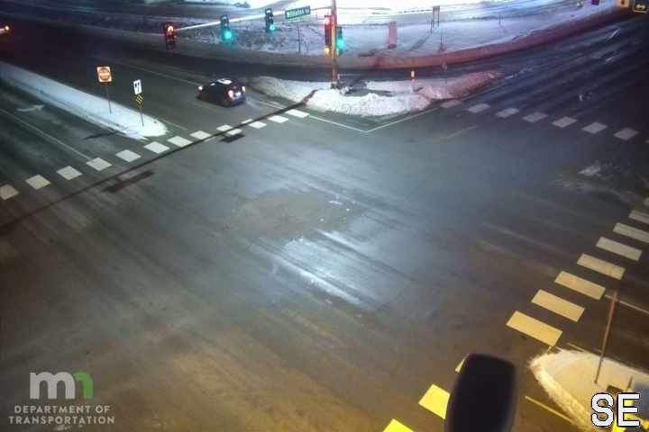 Minnetonka: T.H.7 WB @ Williston Rd