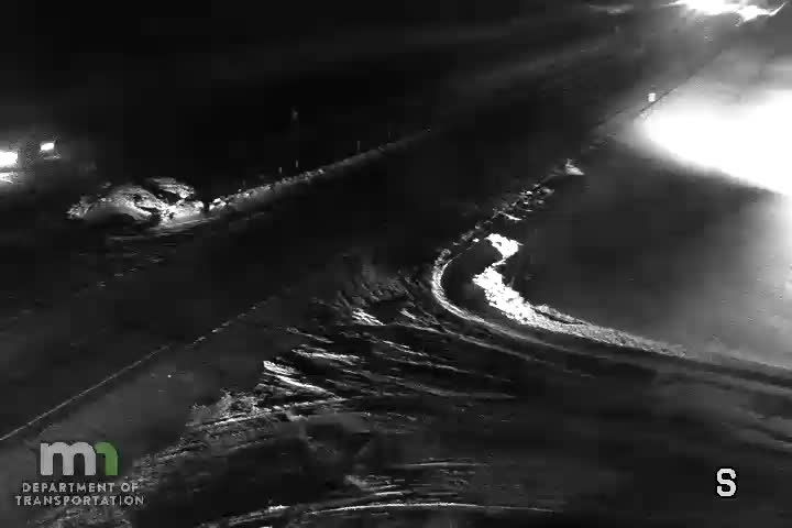 Zumbrota: T.H.52 SB @ 480th St WB (MP 74)