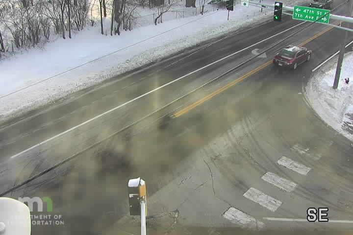 Oakdale: T.H.120 SB @ 7th Ave