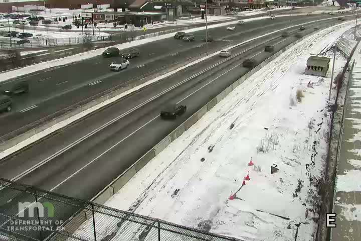 Golden Valley: I-394 EB @ Hampshire Ave