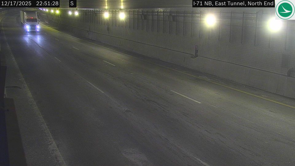 Pendleton: I-71 NB, East Tunnel, North End