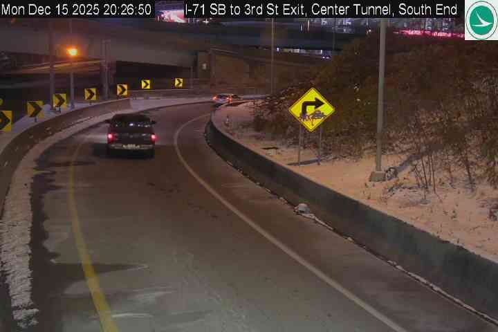 Pendleton: I-71 SB to 3rd St Exit, Center Tunnel, South End