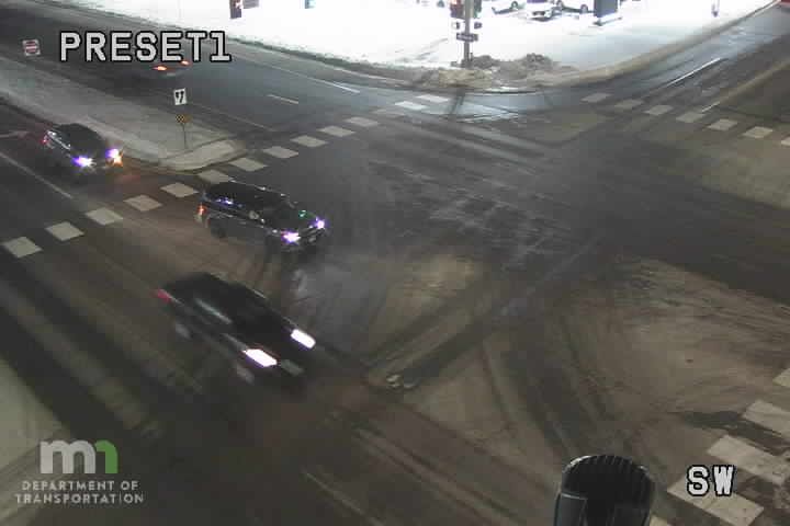 Vadnais Heights: T.H.61 NB @ Willow Lake Rd