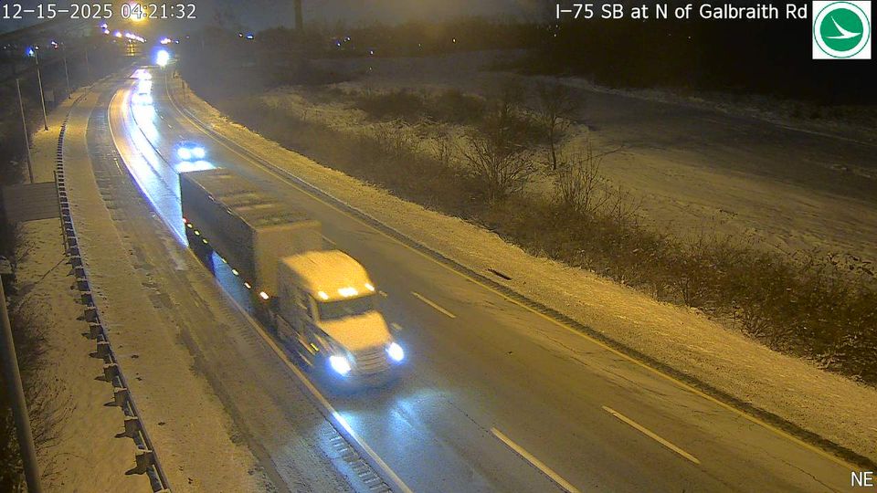 Lockland: I-75 SB at N of Galbraith Rd