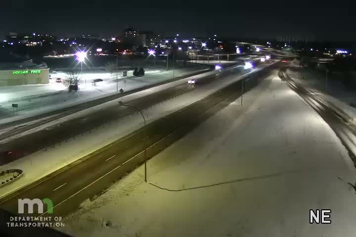 Brooklyn Center: T.H.100 NB @ 57th Ave