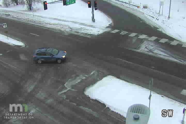 Maplewood: T.H.36 WB @ White Bear Ave NB