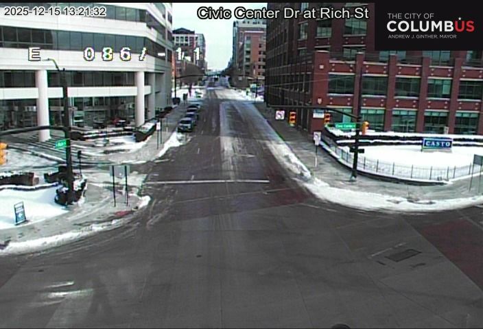 River South: Civic Center Dr at Rich St