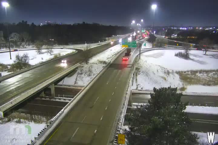 Roseville: T.H.36 WB @ Cleveland Ave