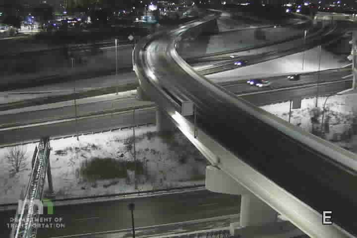 Minneapolis: Midtown Phillips: I-35W SB @ 7th St