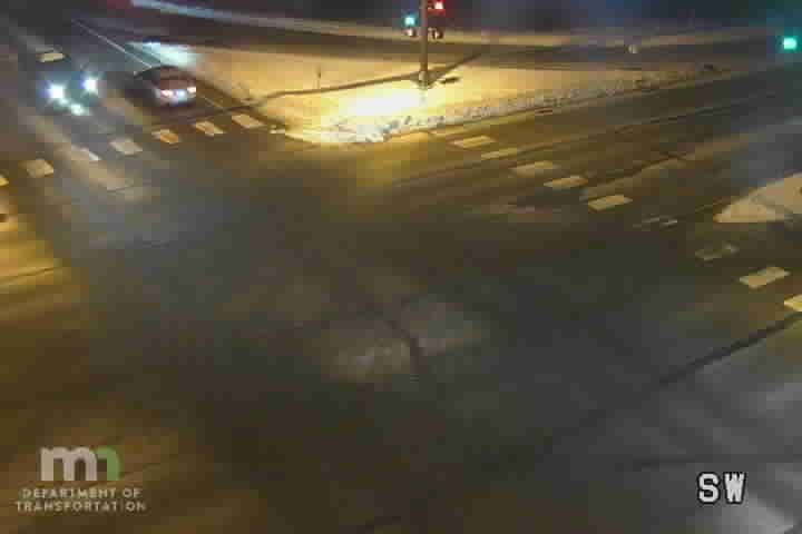 Chanhassen: T.H.5 WB @ T.H.41 NB