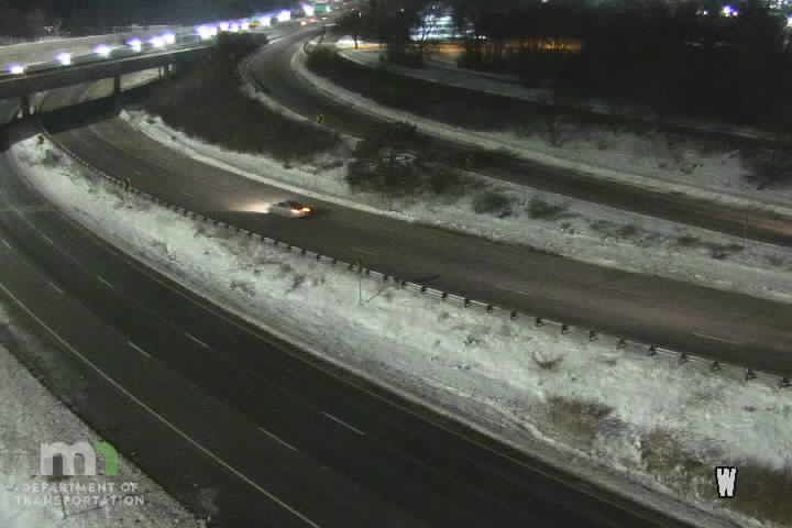 Roseville: I-35W SB @ T.H.36 WB