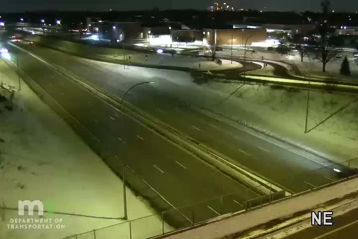 Edina: T.H.100 SB @ Benton Ave