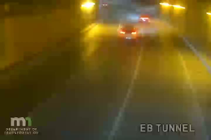 Minneapolis: Loring Park: I-94 EB (Tunnel East #3)