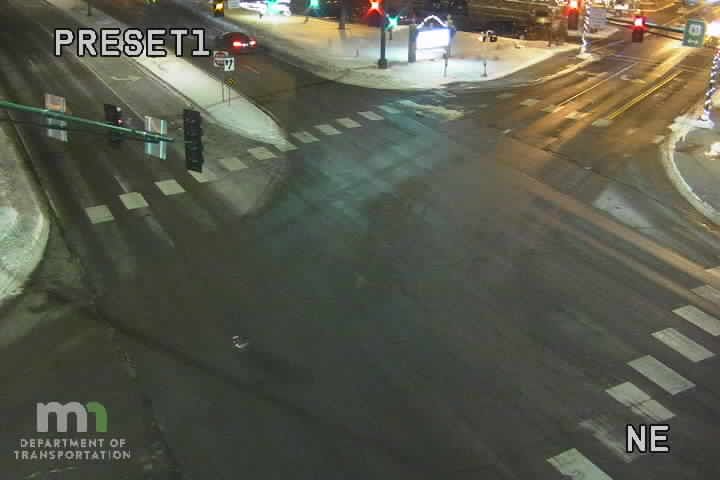 White Bear Lake: T.H.61 SB @ 4th St