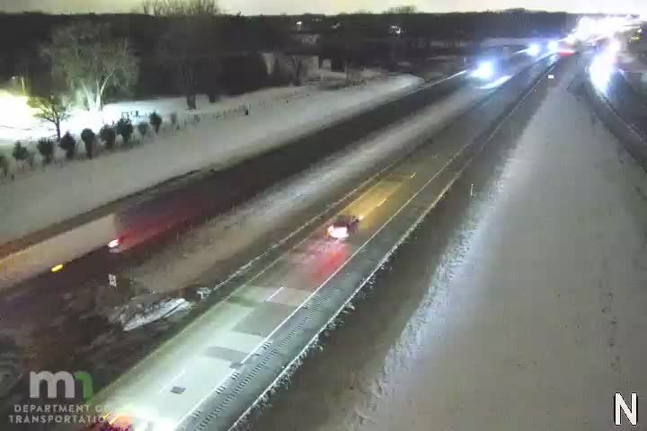 Lakeville: I-35 NB @ 195th St