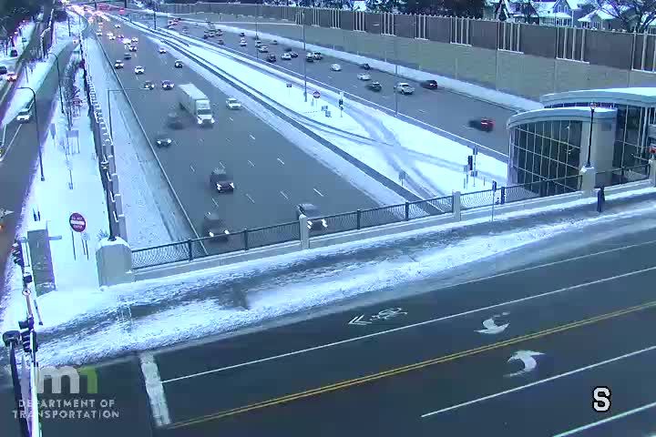 Minneapolis: I-35W NB @ 46th St