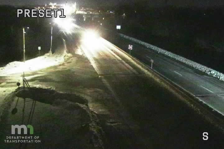 Hastings: T.H.61 NB (N of Mississippi River)