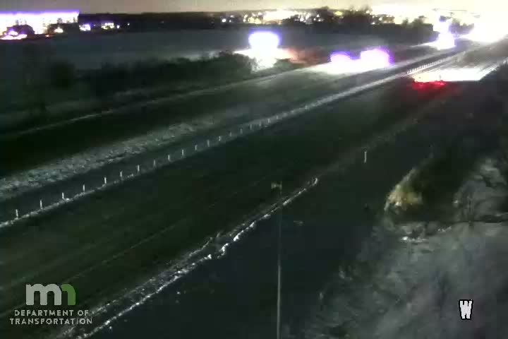 Woodbury: I-94 WB @ Co Rd 17B (Lake Elmo Av)