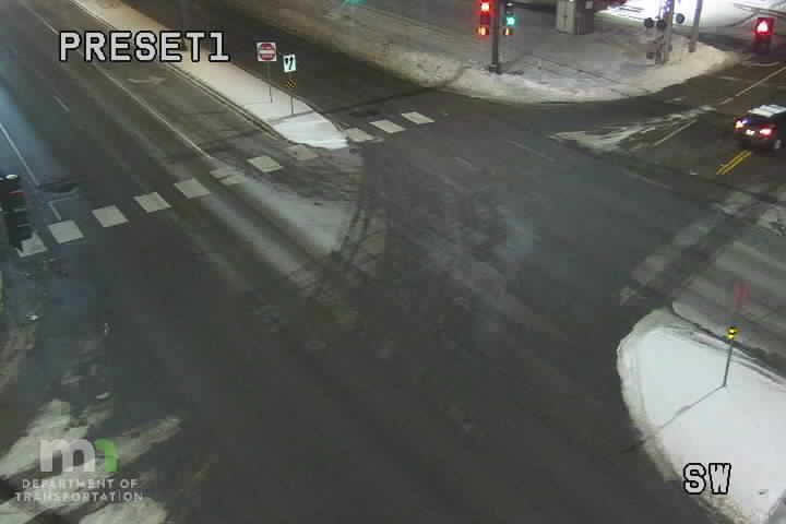 White Bear Lake: T.H.61 NB @ 7th St