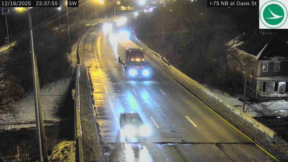 Lockland: I-75 NB at Davis St