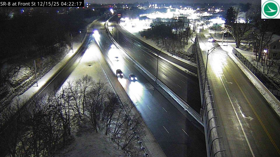 Cuyahoga Falls: North Village: SR-8 at Front St