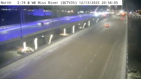 Moline: QC - I-74 @ WB Miss River (35)